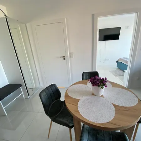 Apartment Miedzyzdroje,balticus Promenada Gwiazd 14, Z Widokiem Na Morze Iwona Misdroy